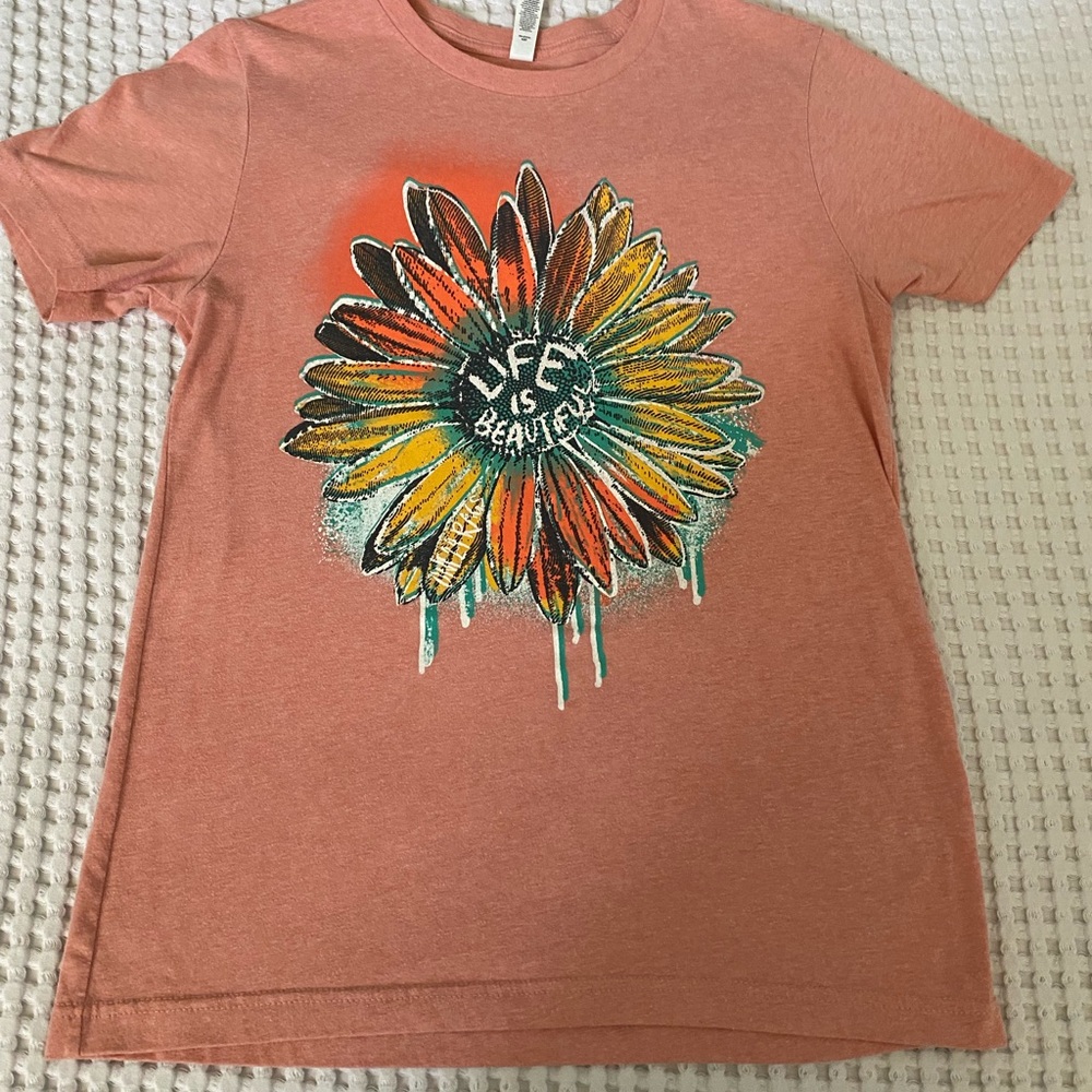 One24 Rags Coral Daisy Graphic Tee - Life Is Beautiful Women Size M Bella Canvas